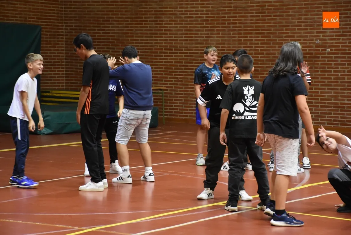 Foto 9 - Las nuevas caras del IES Fray Diego disfrutan de una jornada de adaptaci&oacute;n al centro