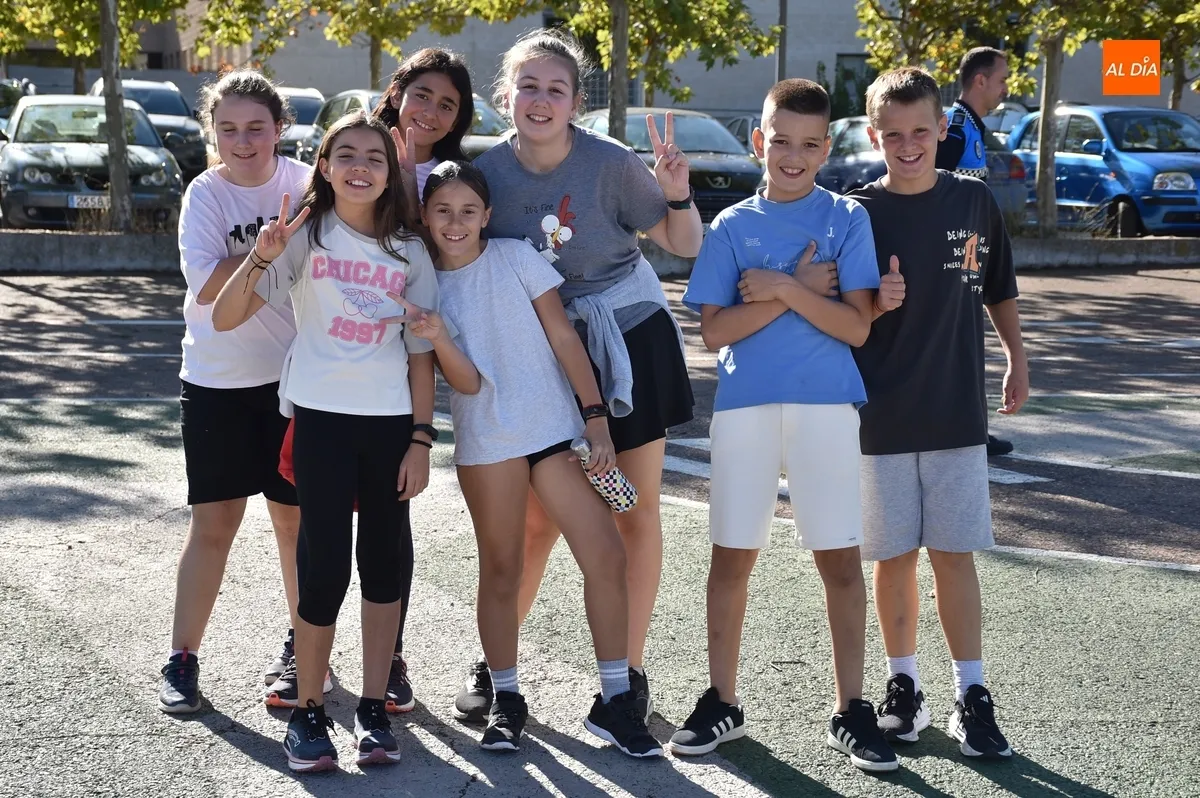 Foto 9 - Alumnos del Colegio Mir&oacute;briga se suben a karts a pedales por la Semana de la Movilidad