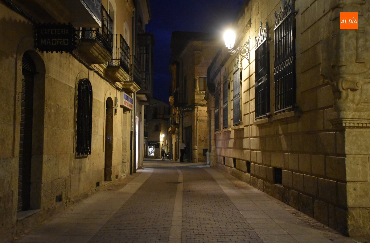 La calle Madrid da un notable salto en potencia lumínica