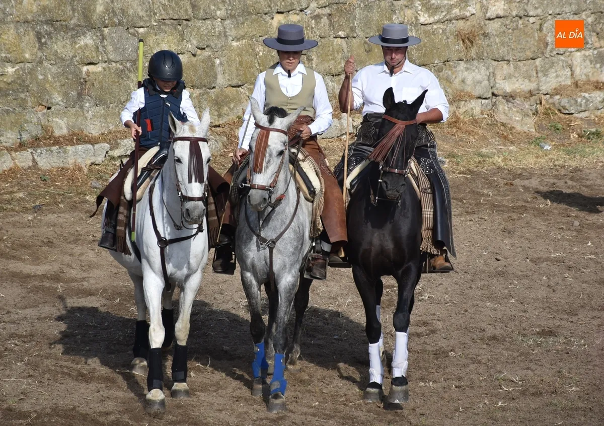 Foto 7 - Un equipo &iacute;ntegramente femenino se impone en el concurrido Concurso del Apartado de la Vaca