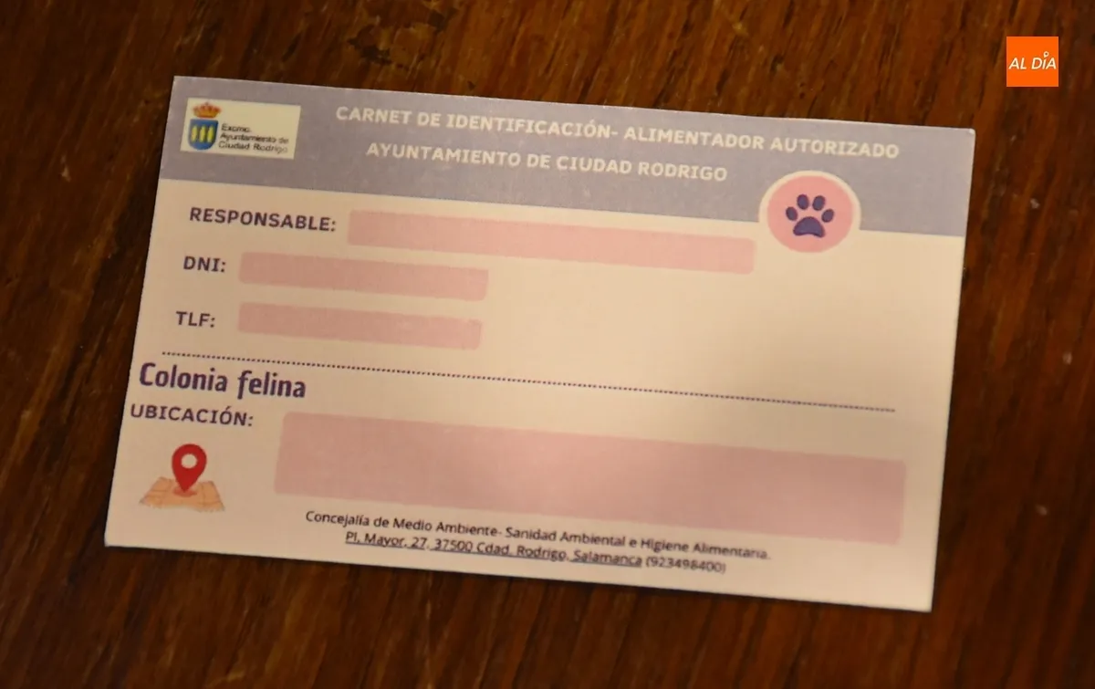 Foto 3 - El Ayuntamiento introducir&aacute; carnets para identificar a los alimentadores de colonias de gatos