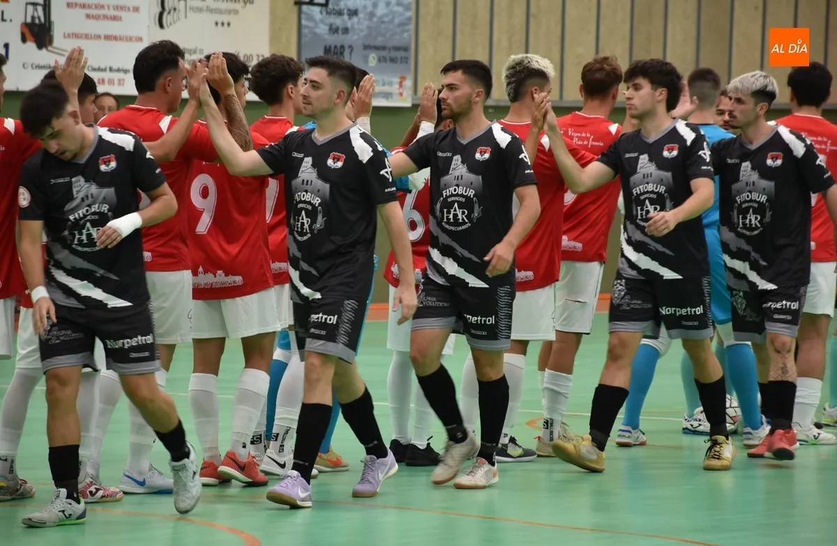 Foto 4 - El vigente subcampe&oacute;n supera al jovenc&iacute;simo III Senior en una incre&iacute;ble tarde de encuentros con la madera
