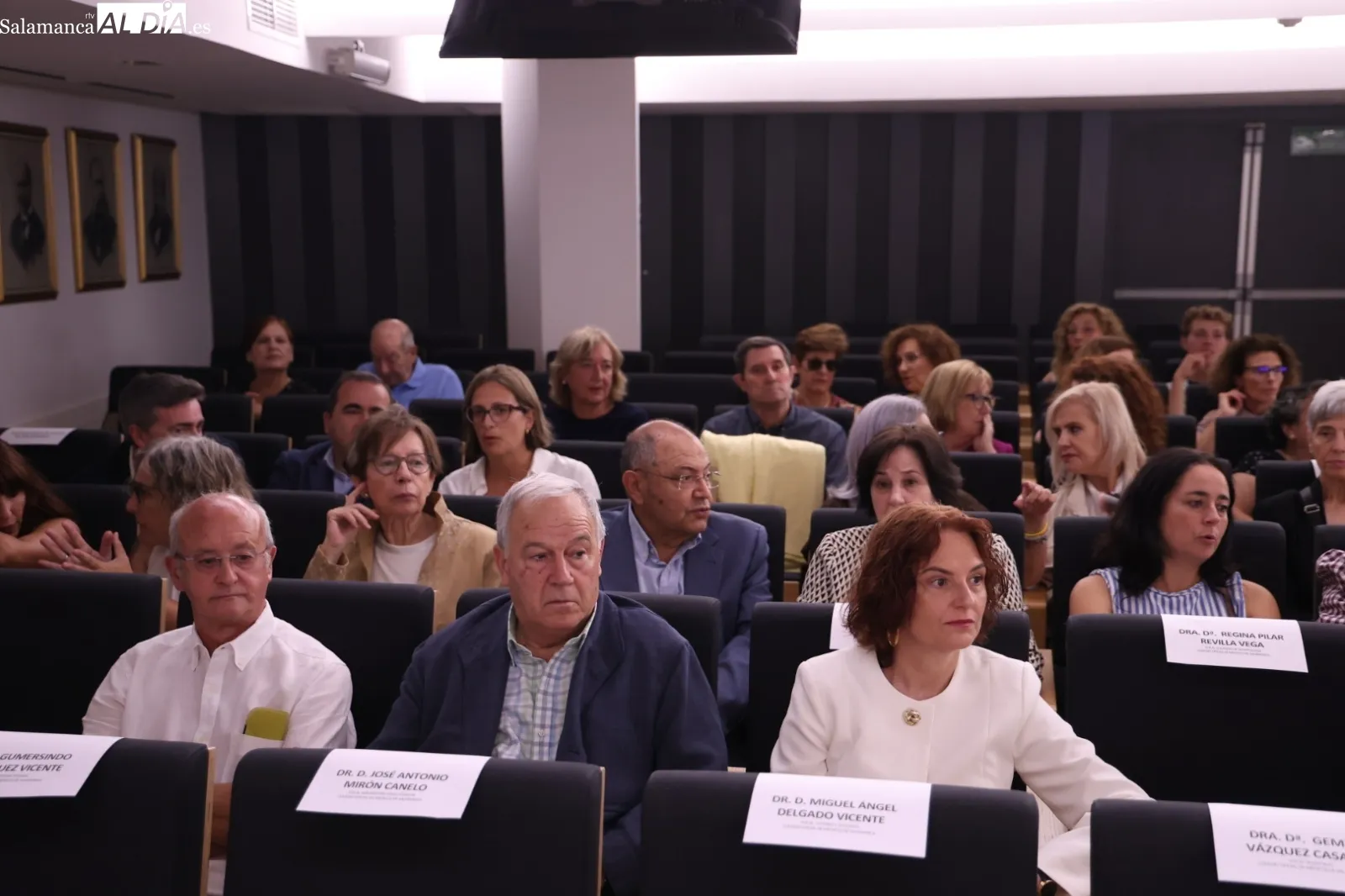 Toma de posesión del nuevo equipo del Colegio de Médicos de Salamanca| Fotos: D. Sañudo