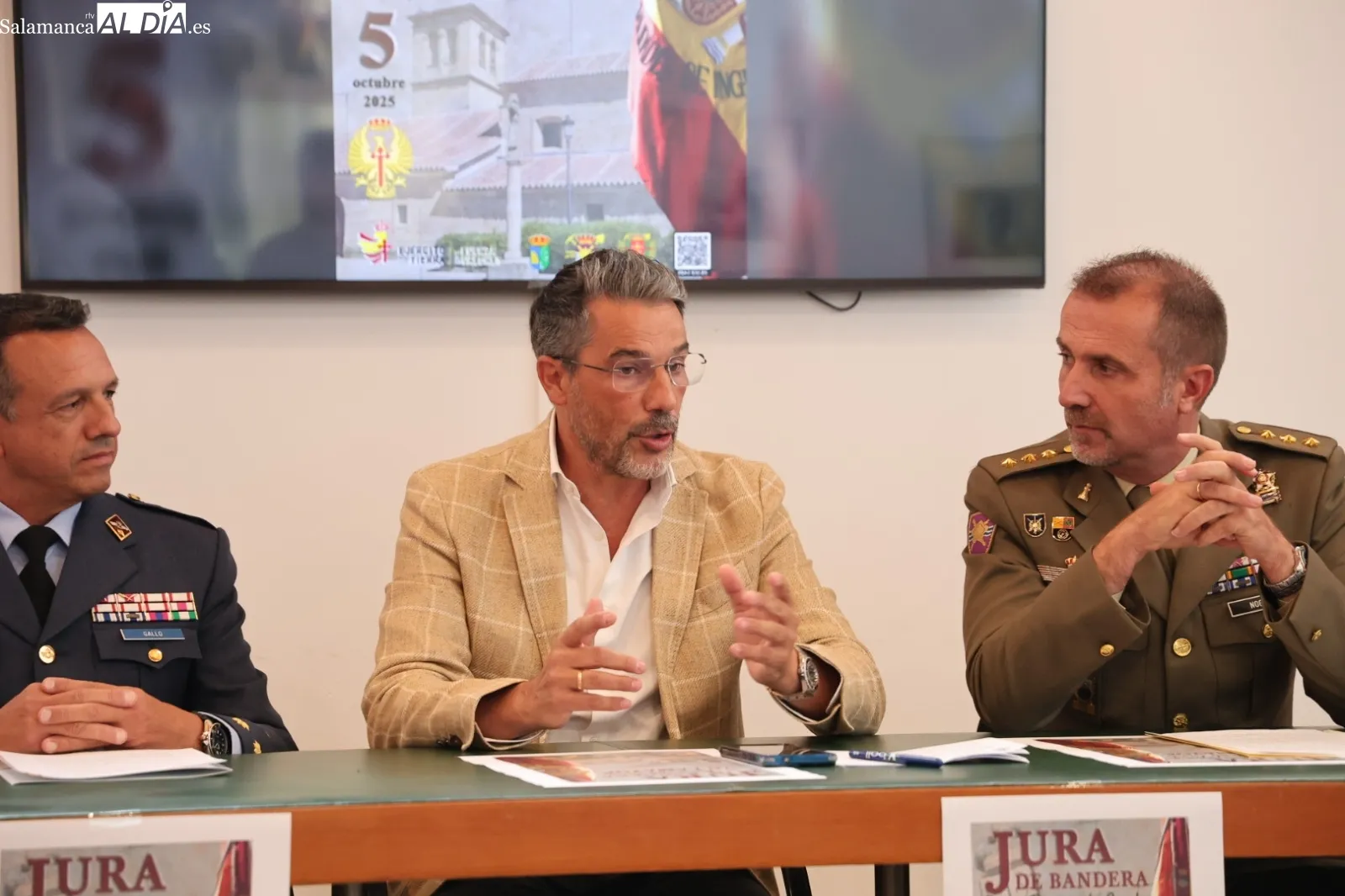 Foto 7 - Villamayor acoger&aacute; una solemne Jura de Bandera para civiles el 5 de octubre: todos los detalles para participar
