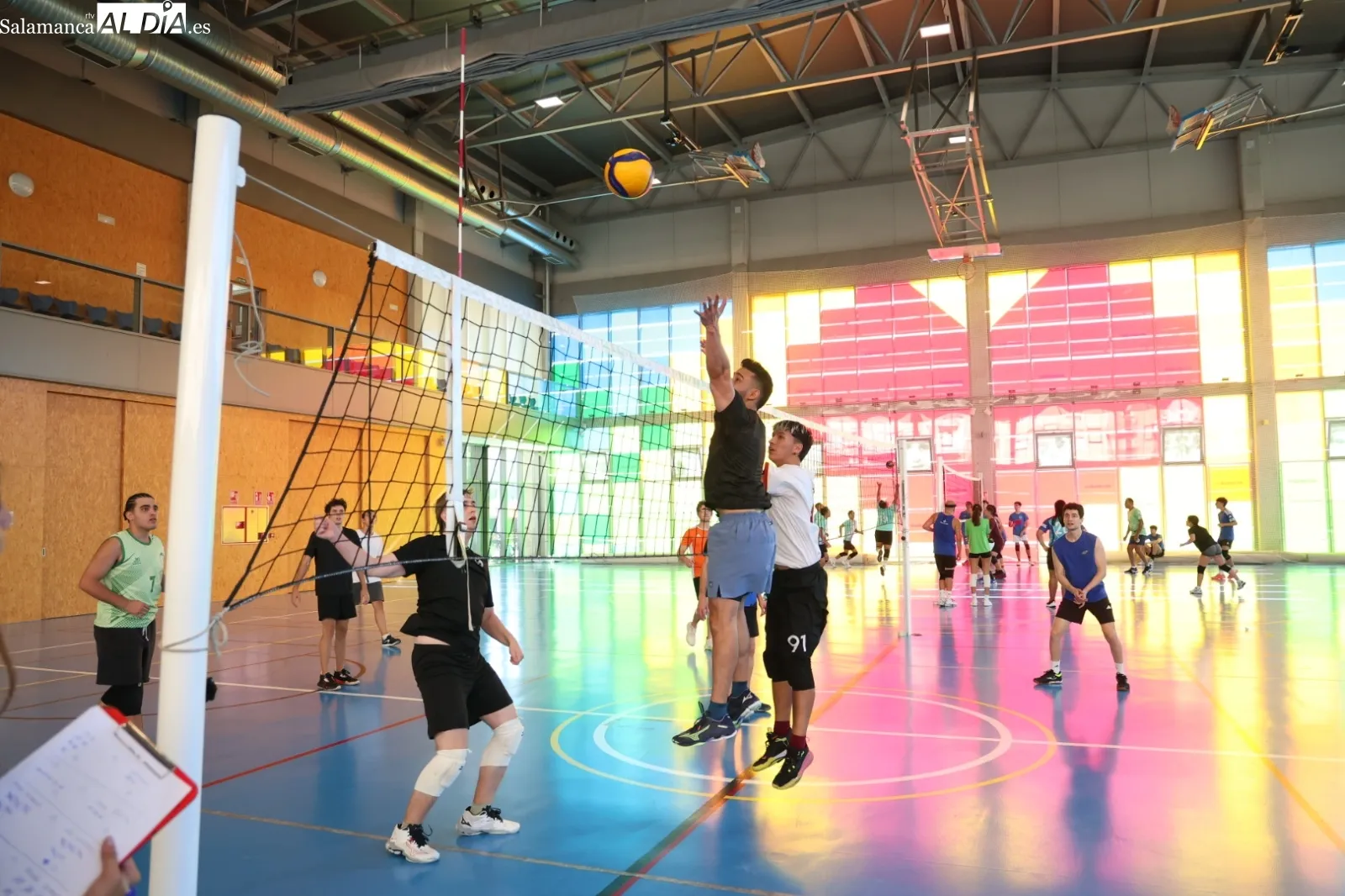 Foto 16 - FOTOS | El voleibol se convierte en protagonista de las Ferias con el tradicional torneo del Club Voleibol Salamanca