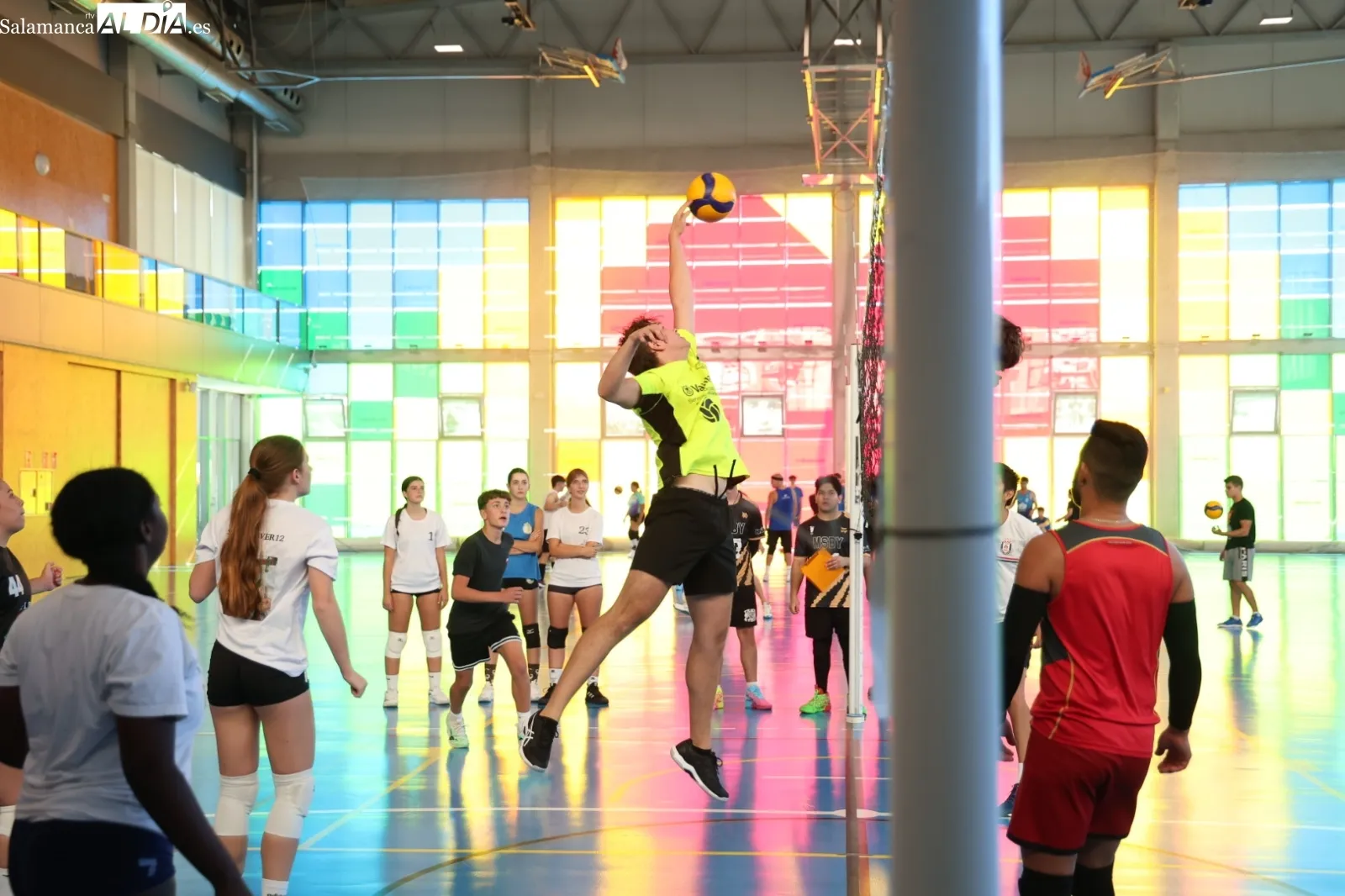 Foto 10 - FOTOS | El voleibol se convierte en protagonista de las Ferias con el tradicional torneo del Club Voleibol Salamanca