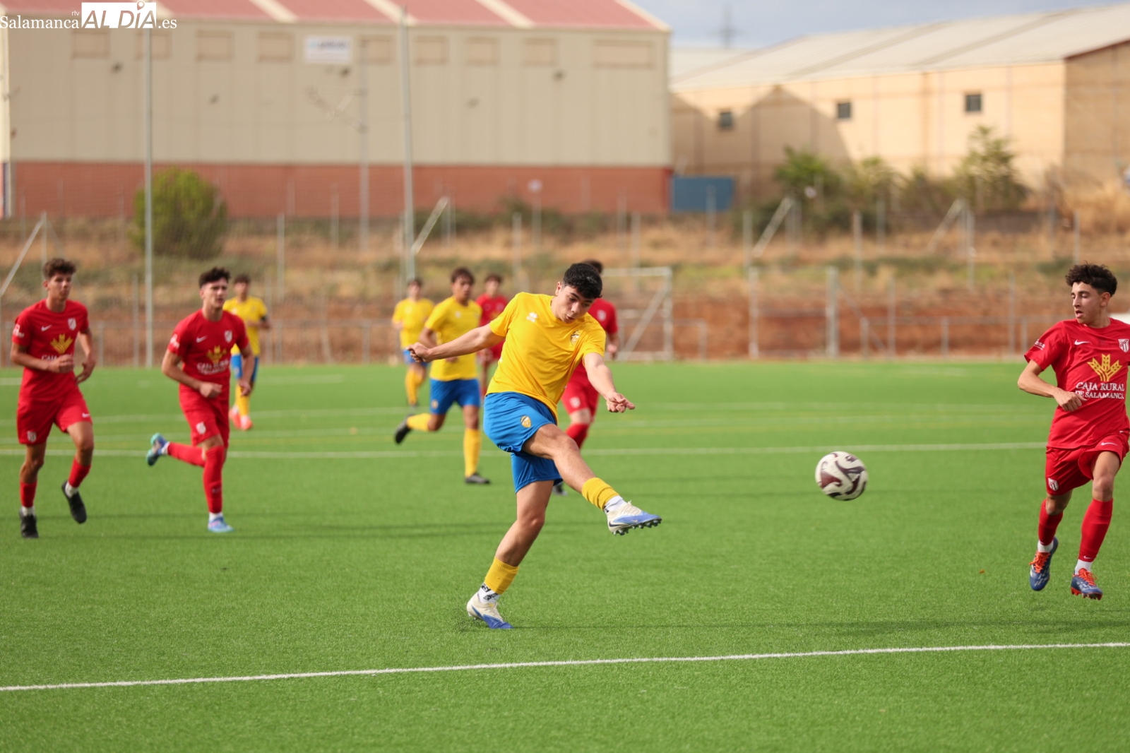 El XVII Torneo Ferias y Fiestas Virgen de la Vega de fútbol, todo un éxito (FOTOS)
