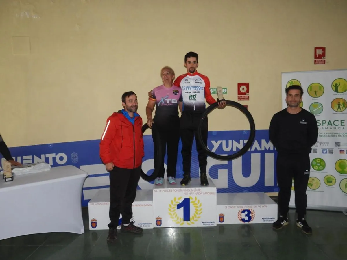Foto 5 - David Garcia Parra y Juan Mar&iacute;a Cuella comparten la victoria en la X Jamountain Bike de Guijuelo (FOTOS)