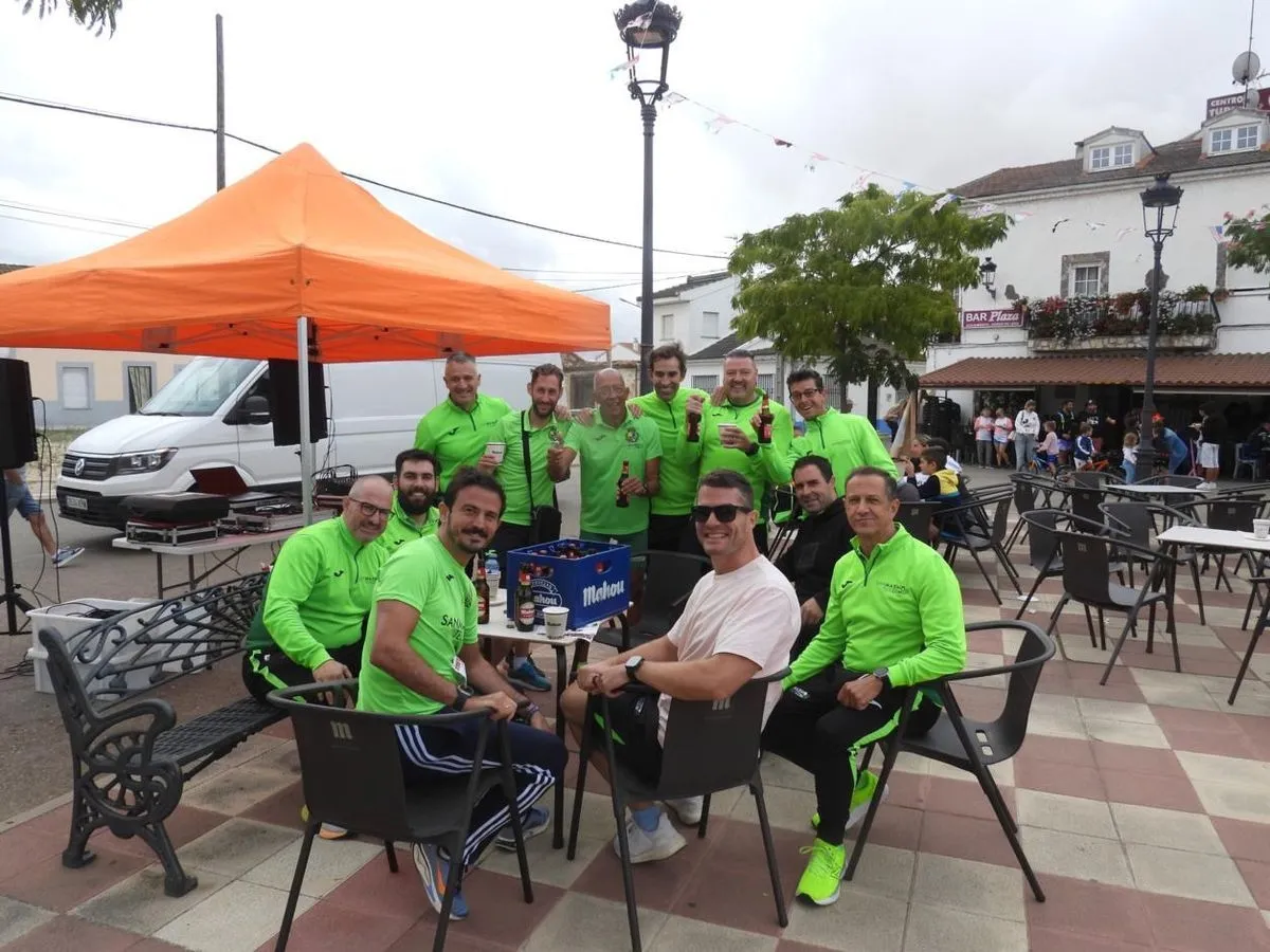 Foto 12 - FOTOS | Iv&aacute;n Roade y Ver&oacute;nica Rodr&iacute;guez se imponen en un exitoso y solidario XI Cross de Pelabravo