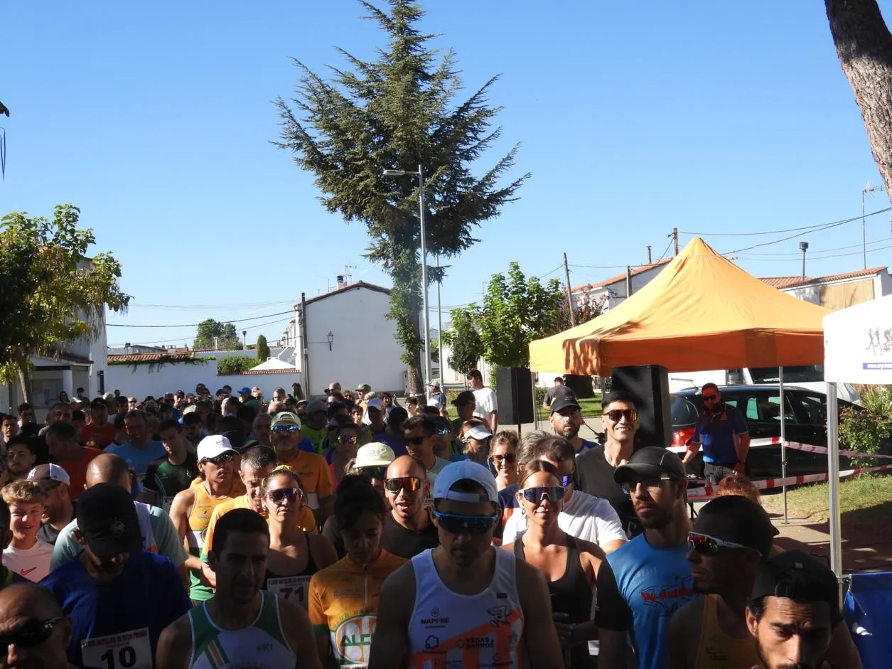 Foto 17 - FOTOS | Nuevo &eacute;xito en la X Carrera Popular en Nuevo Francos 