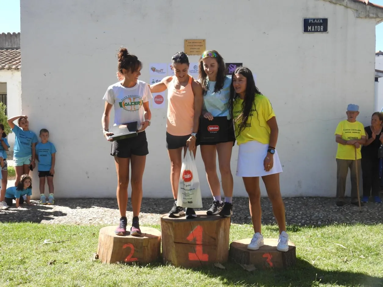 Foto 4 - FOTOS | Nuevo &eacute;xito en la X Carrera Popular en Nuevo Francos 