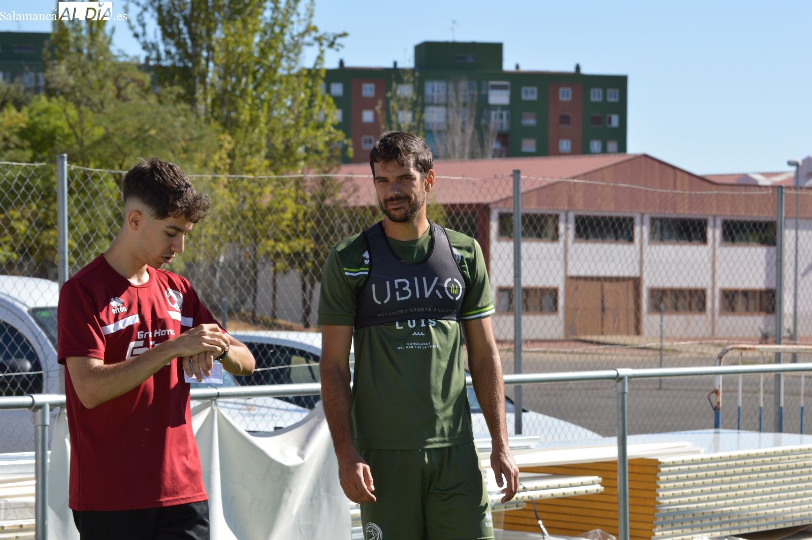 FOTOS | Oriol Riera sigue probando con cinco defensas y entrena con muchas bajas como las de De la Nava, Jota, Lendínez, Palmero y Piñán en Unionistas