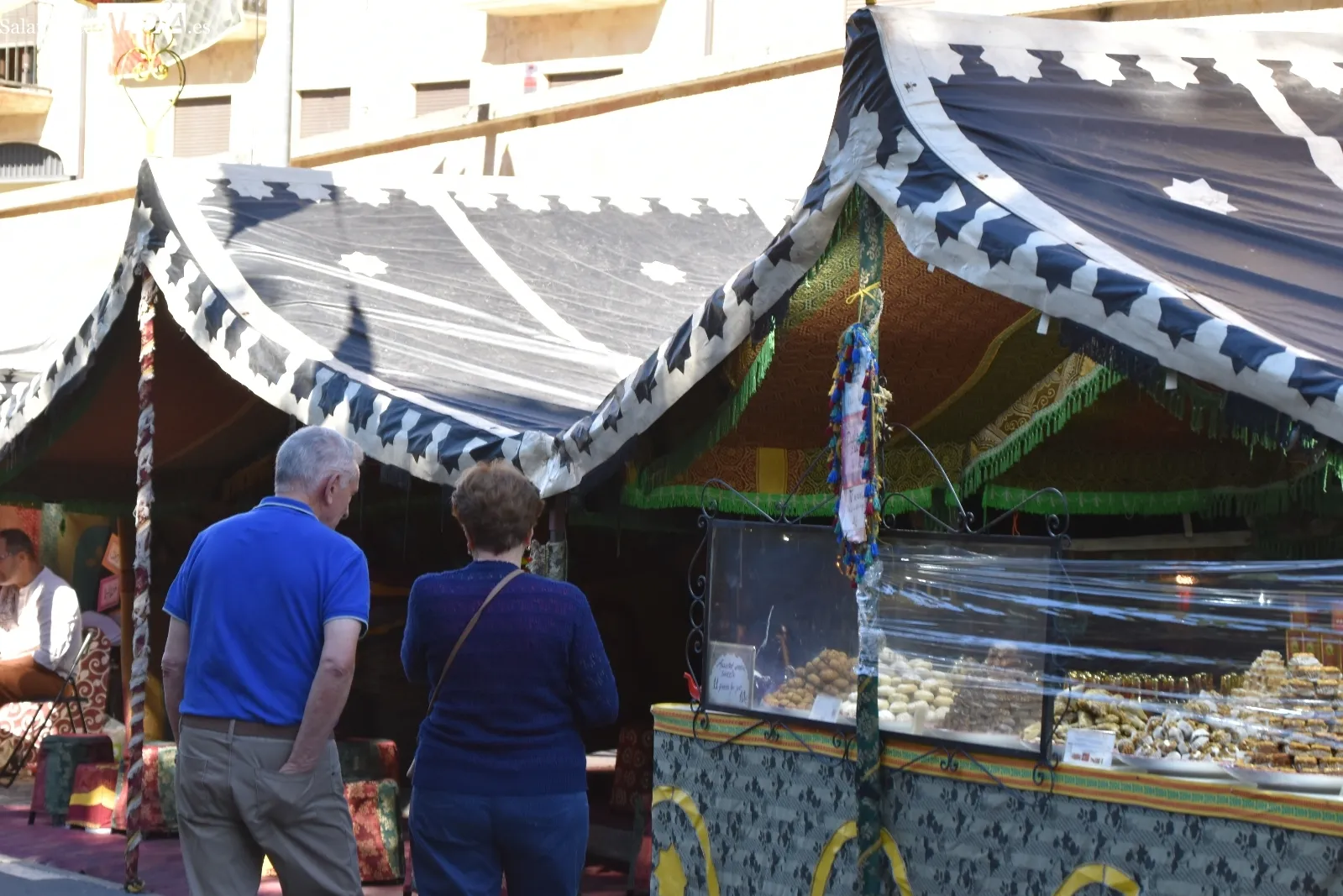 Arranca el Mercado Medieval en Salamanca con cuatro días de espectáculos, artesanía y concursos. Fotos de Miguel González