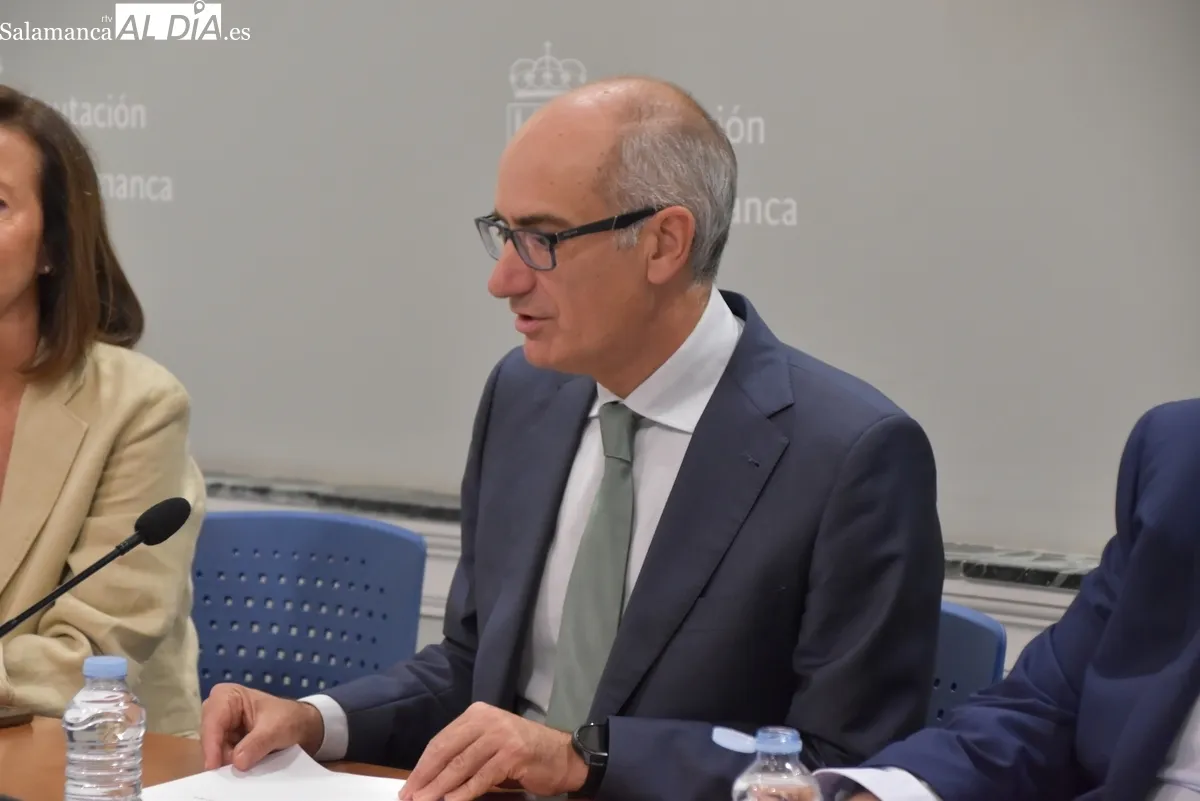Presentación de la nueva edición de los Bonos de Proximidad. Fotos de Miguel González