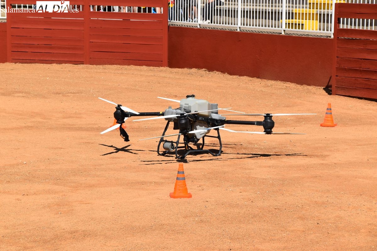 FOTOS Y VÍDEO ı Drones agrícolas en Salamaq: exhibición y demostración