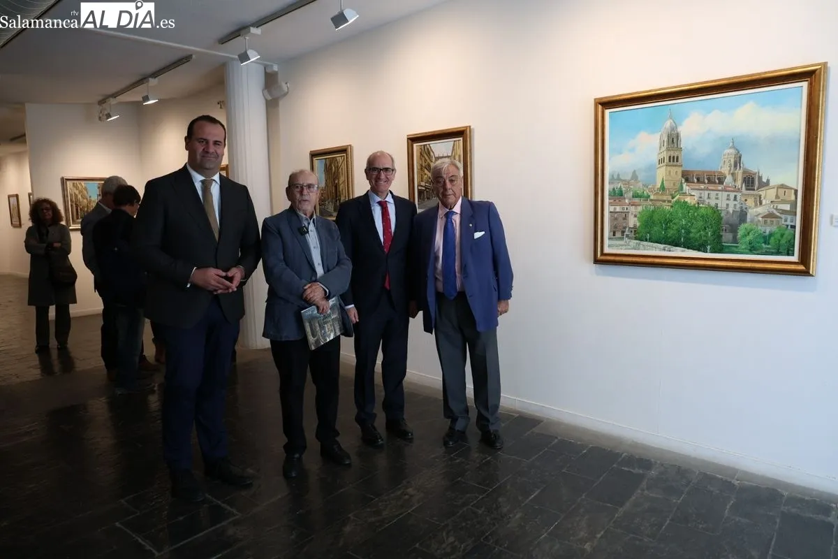 Exposición Paisajes Urbanos, que puede visitarse en la Sala de La Salina durante septiembre y octubre. Foto de David Sañudo