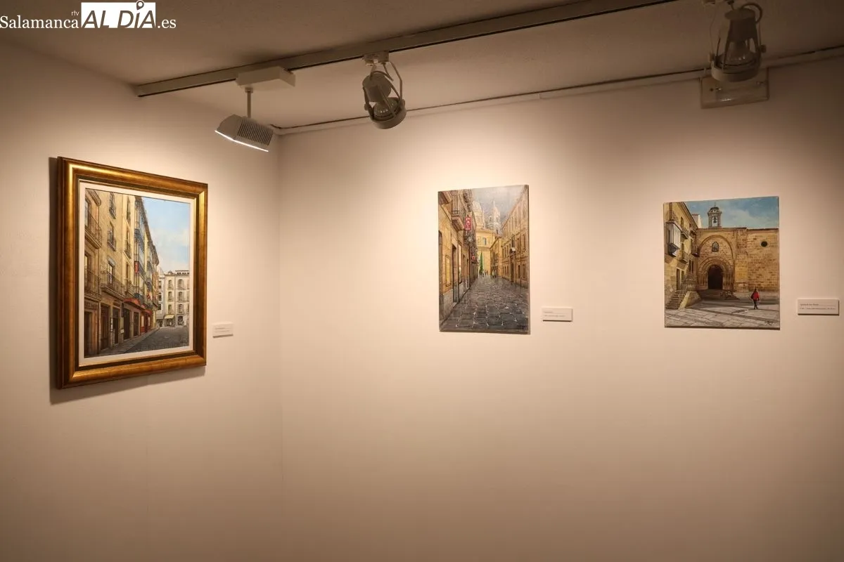Exposición Paisajes Urbanos, que puede visitarse en la Sala de La Salina durante septiembre y octubre. Foto de David Sañudo
