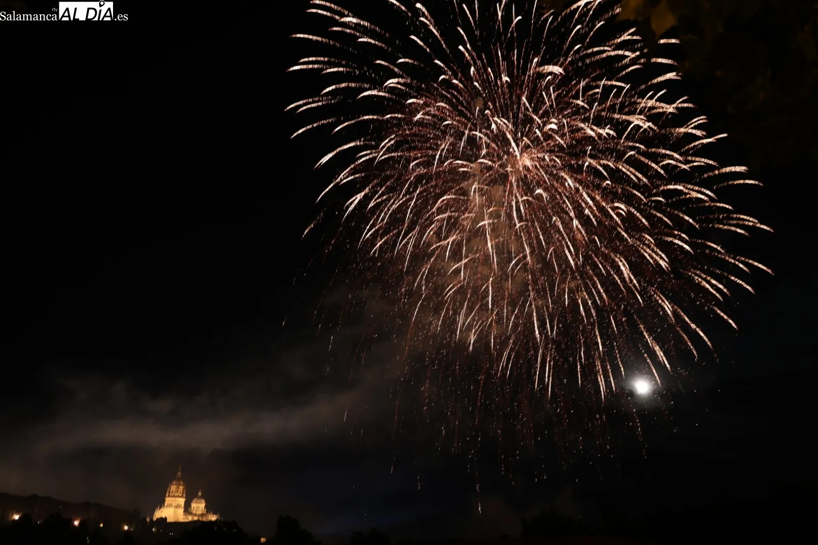 Fuegos artificiales | Fotos: David Sañudo