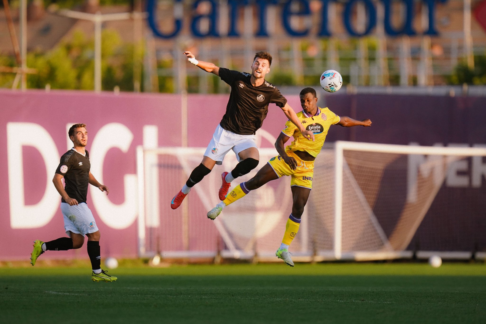 El Salamanca UDS cae en un interesante amistoso ante un Segunda División como el Real Valladolid (4-1)