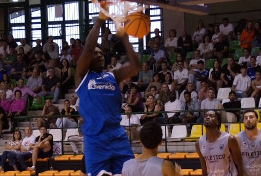 El Perfumerías Avenida Xoborg se lleva el primer partido de Copa Federación ante Recoletas Salud Carbajosa (89-106)