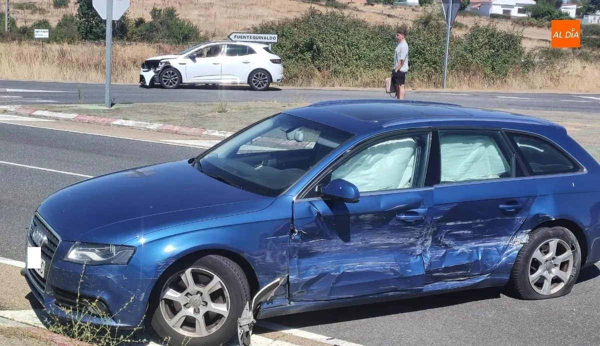 Foto 2 - Una mujer resulta herida en el choque de dos veh&iacute;culos en el temido cruce de El Bod&oacute;n
