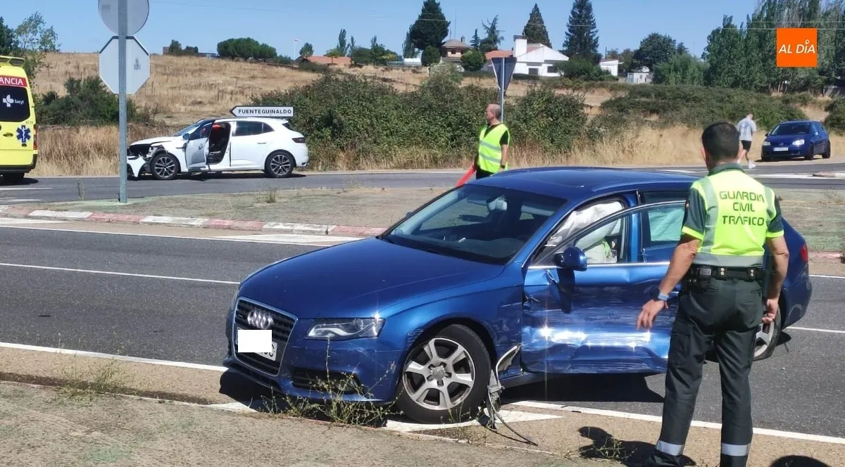 Foto 6 - Una mujer resulta herida en el choque de dos veh&iacute;culos en el temido cruce de El Bod&oacute;n