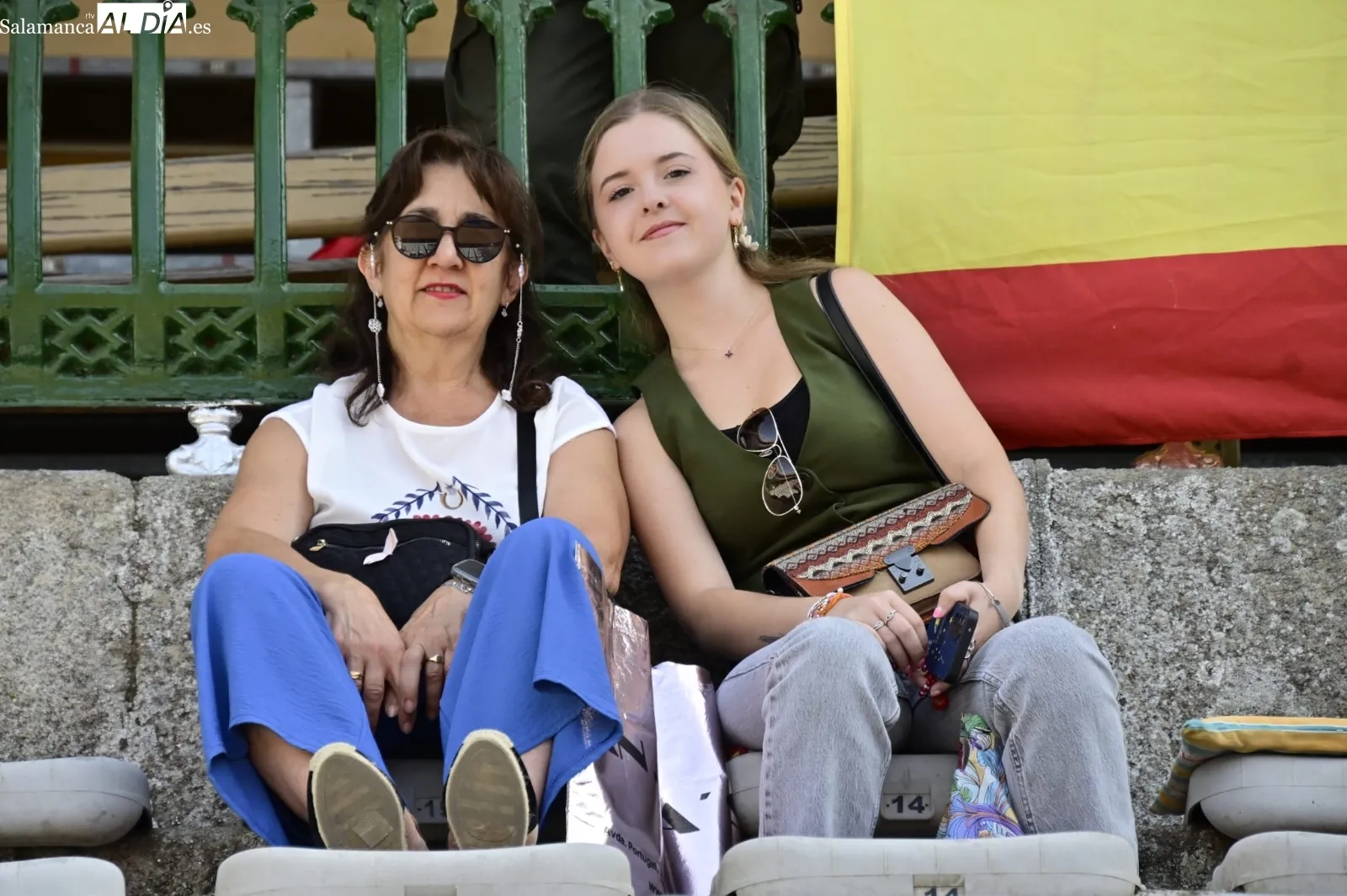 Fotos de ambiente de la segunda de abono en La Glorieta