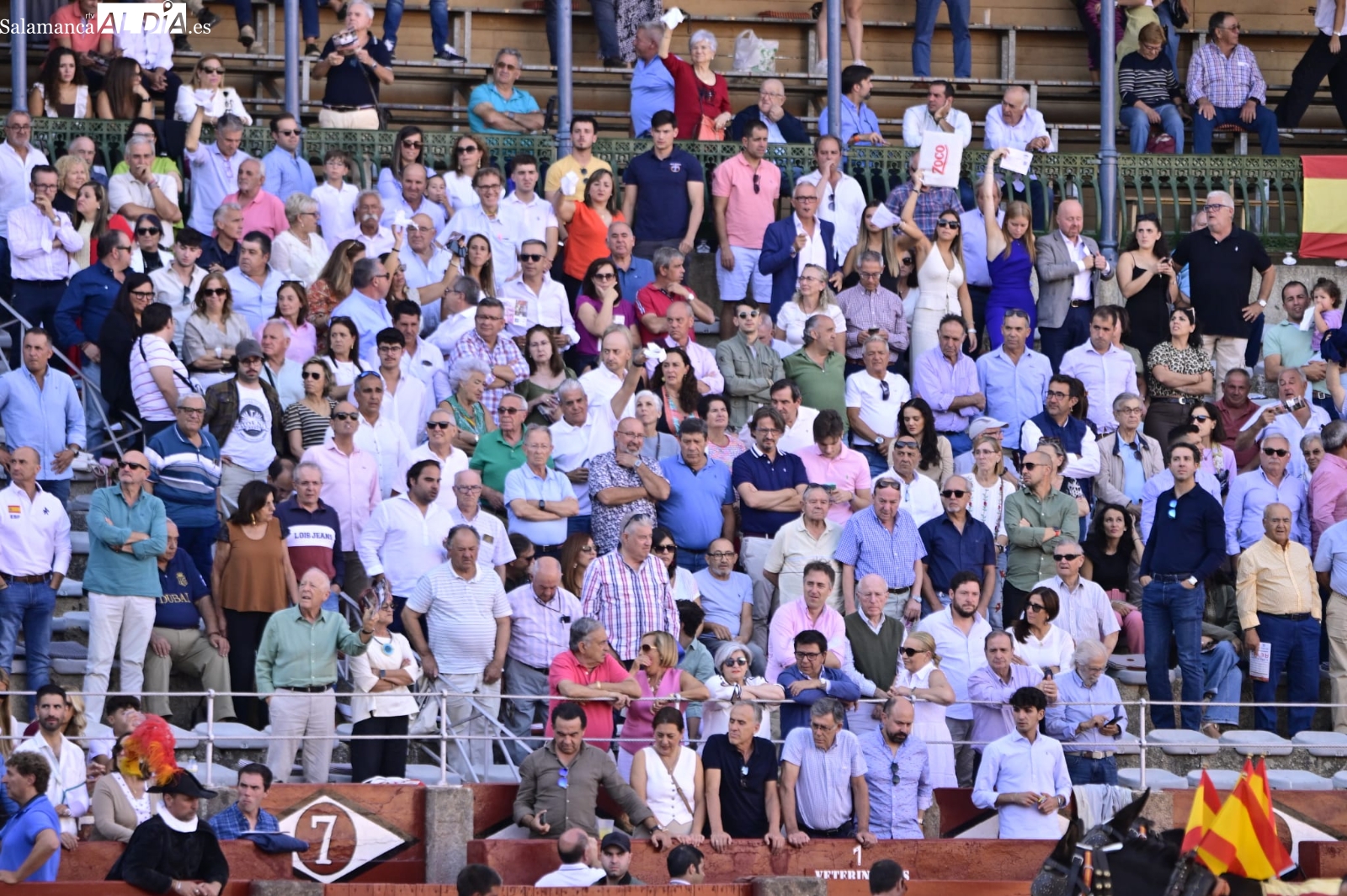 La crónica social de la segunda de abono en La Glorieta con triunfo de Ismael Martín