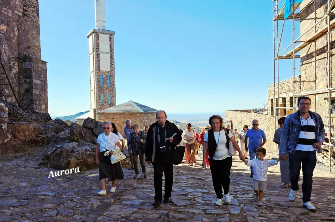 Foto 2 - San Andr&eacute;s cumple con su tradici&oacute;n de peregrinar hasta el Santuario de la Virgen de la Pe&ntilde;a