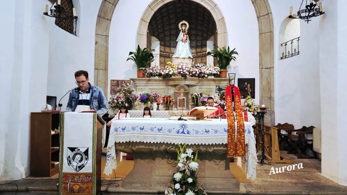 Foto 4 - San Andr&eacute;s cumple con su tradici&oacute;n de peregrinar hasta el Santuario de la Virgen de la Pe&ntilde;a