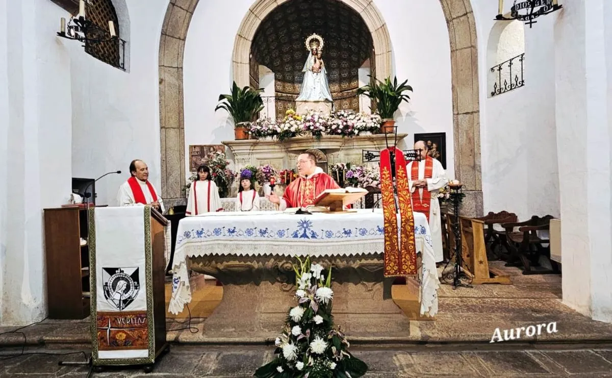 Foto 7 - San Andr&eacute;s cumple con su tradici&oacute;n de peregrinar hasta el Santuario de la Virgen de la Pe&ntilde;a