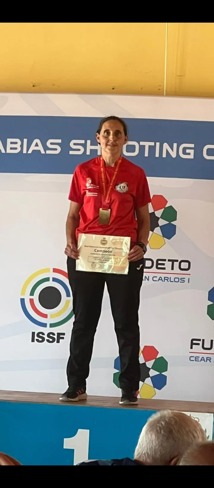 Foto 3 - Elena Zarzoso, del Tiro Salamanca, se proclama campeona de Espa&ntilde;a en Pistola Libre 50m