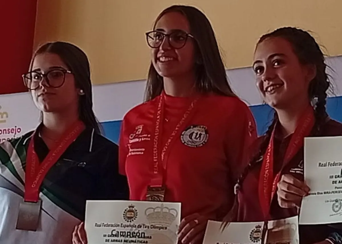 Elena Zarzoso, del Tiro Salamanca, se proclama campeona de España en Pistola Libre 50m