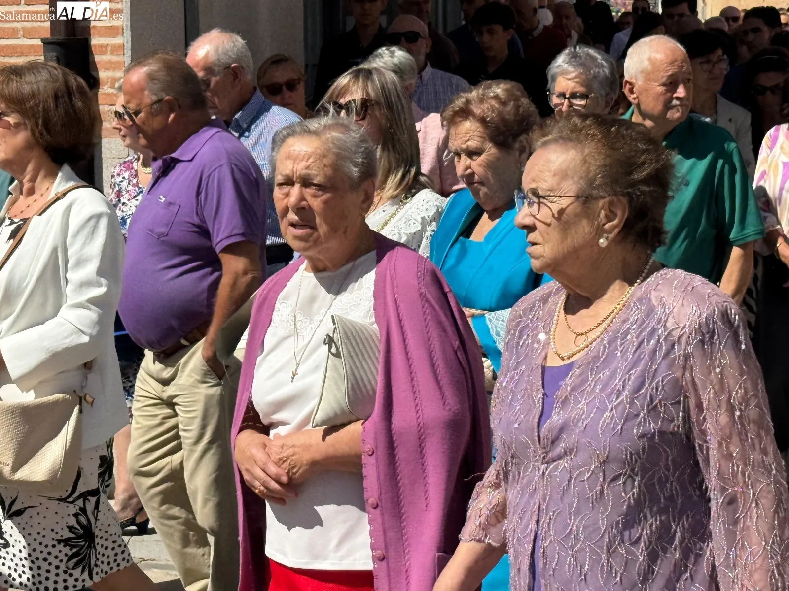 Procesión de la Virgen de la Encina en Macotera
