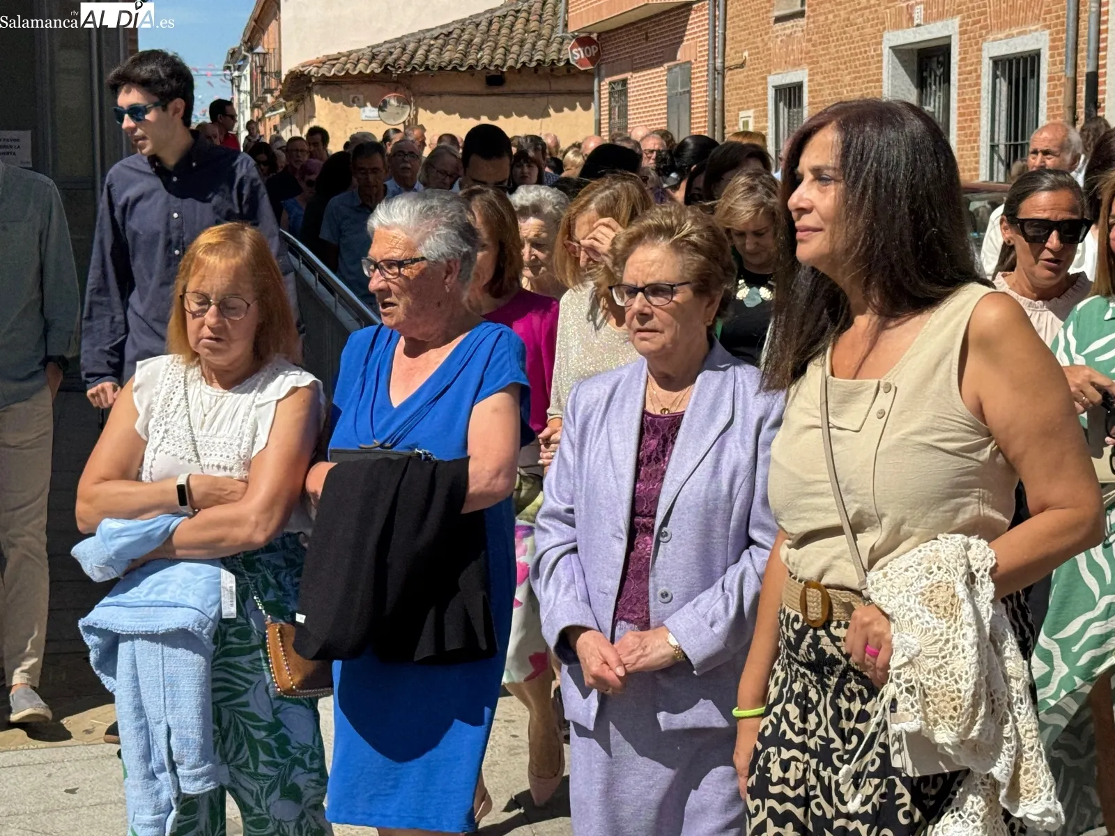 Procesión de la Virgen de la Encina en Macotera