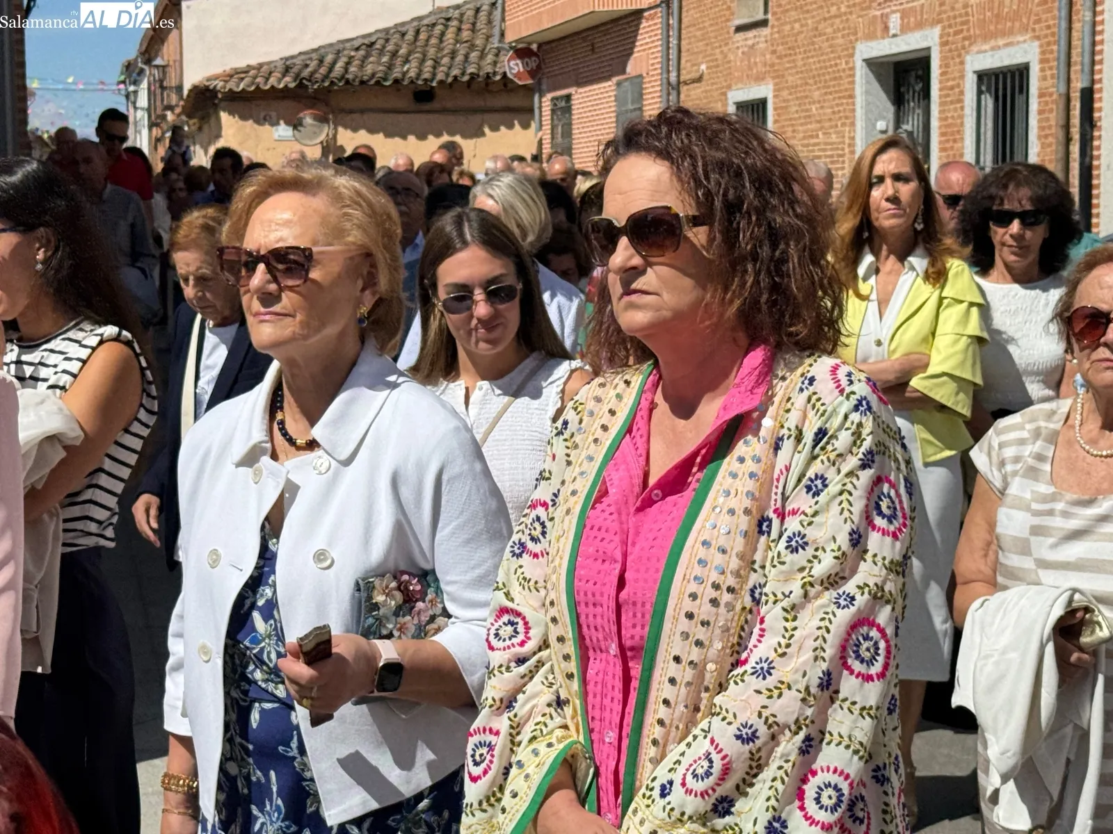 Procesión de la Virgen de la Encina en Macotera