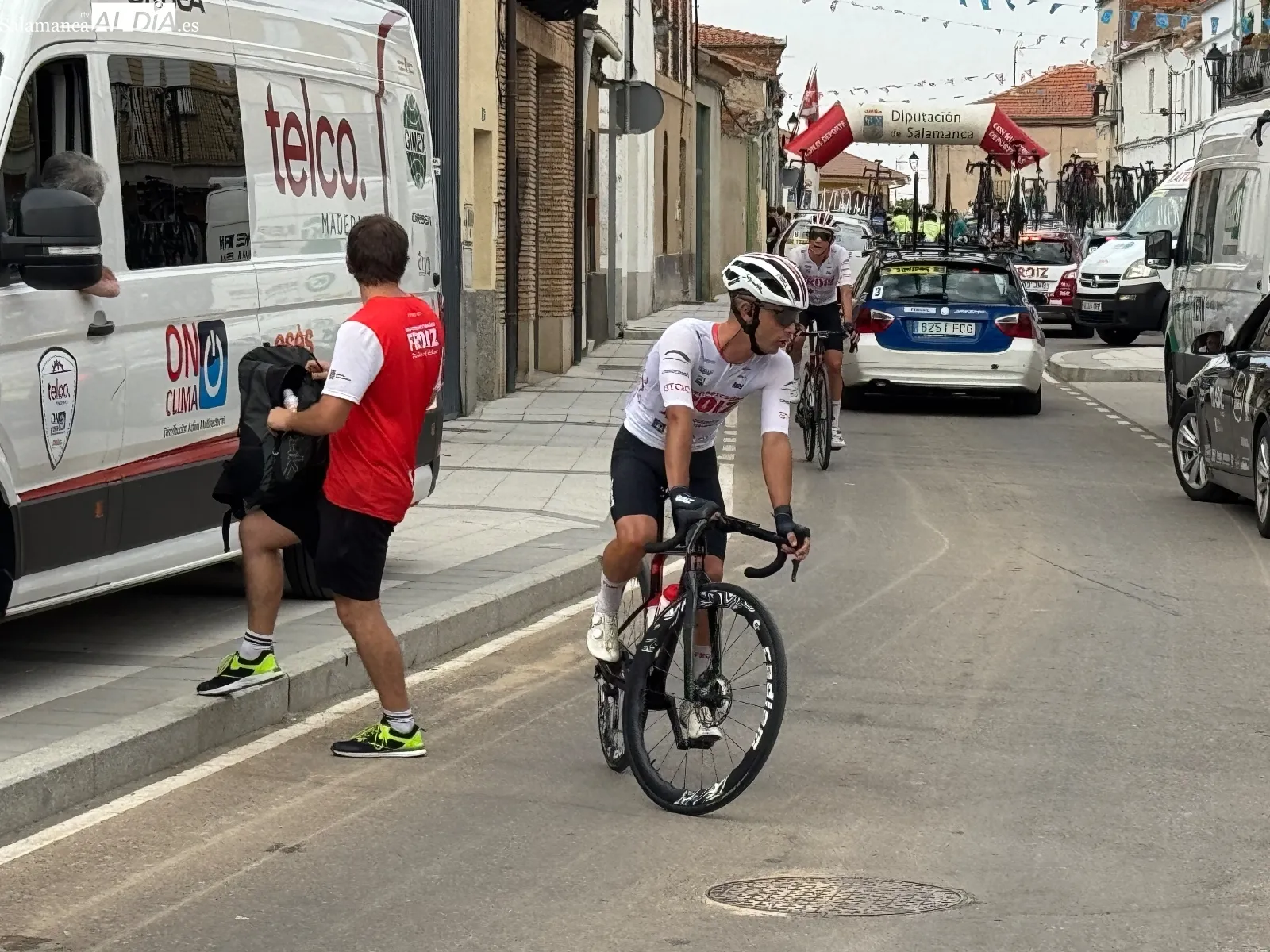 Foto 3 - La 53&ordm; Vuelta Ciclista a Salamanca se ha vivido con intensidad en Las Villas