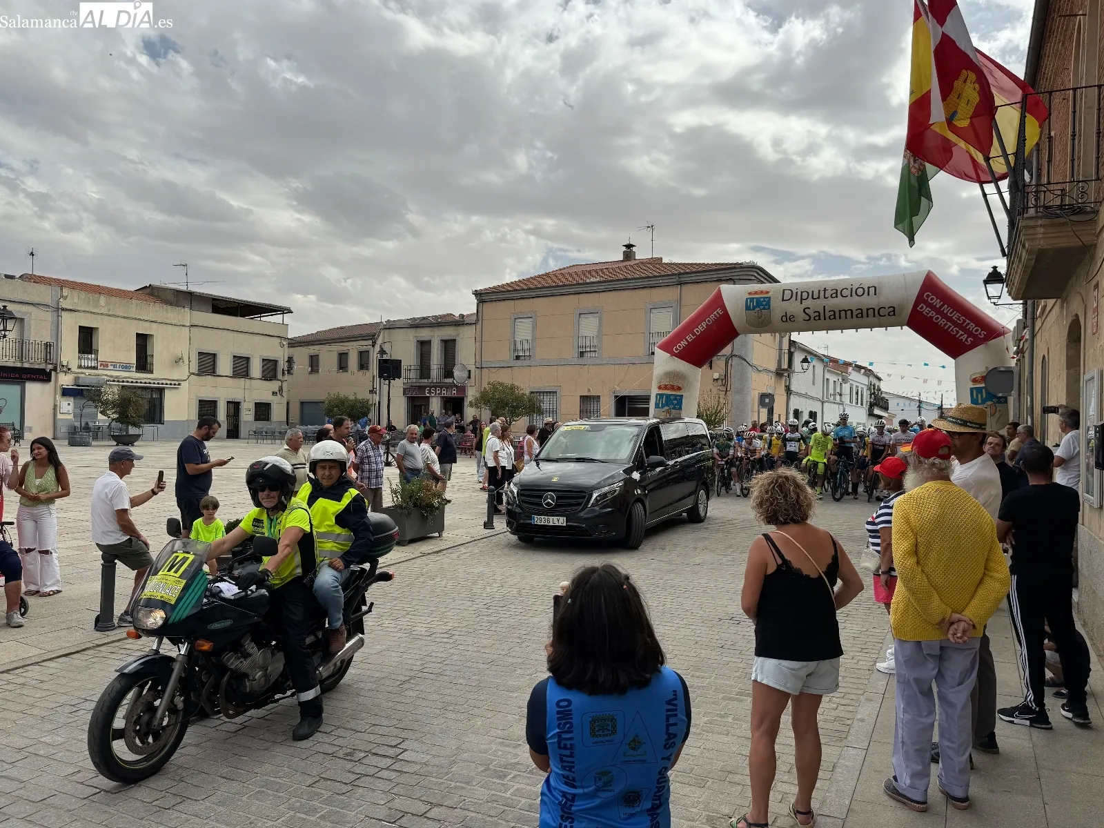 Foto 9 - La 53&ordm; Vuelta Ciclista a Salamanca se ha vivido con intensidad en Las Villas