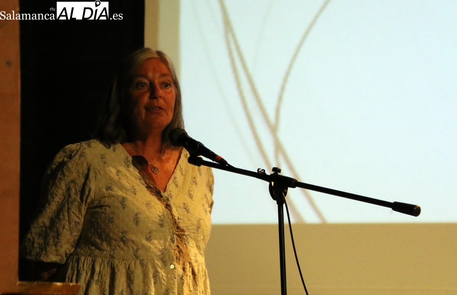 Reflexión sobre el final de la vida en Alba de Tormes: Cristina Garzón aborda el testamento vital en las Jornadas de Salud y Bienestar