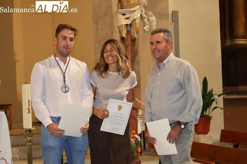 Foto 7 - Charla-coloquio y homenaje a las cofrad&iacute;as marcan la Fiesta de la Exaltaci&oacute;n de la Santa Cruz en Alba de Tormes
