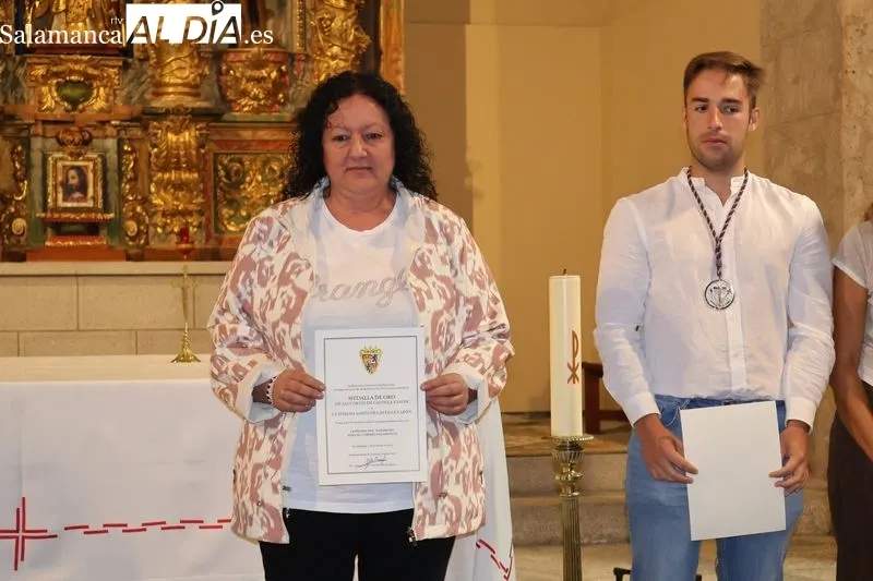 Foto 5 - Charla-coloquio y homenaje a las cofrad&iacute;as marcan la Fiesta de la Exaltaci&oacute;n de la Santa Cruz en Alba de Tormes