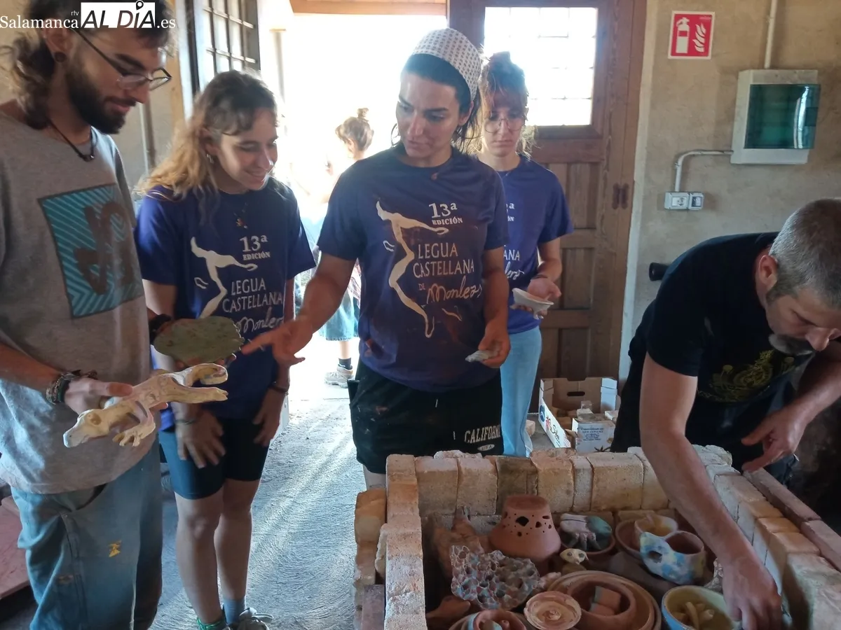 Nueve artesanos de seis comunidades autónomas han participado en Monleras en una Residencia Artística y Artesana