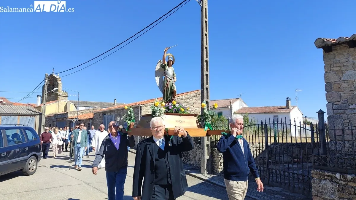 Fiestas de San Miguel en Almendra / CORRAL
