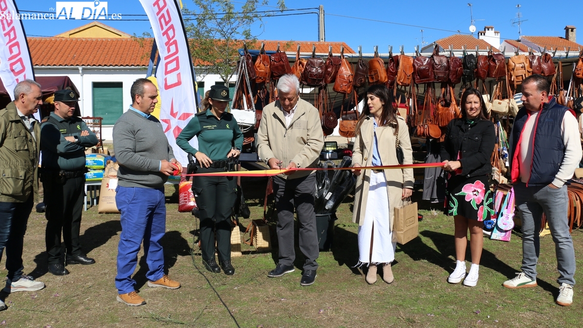 Feria de Villar de Peralonso 2025: ruta a caballo y más