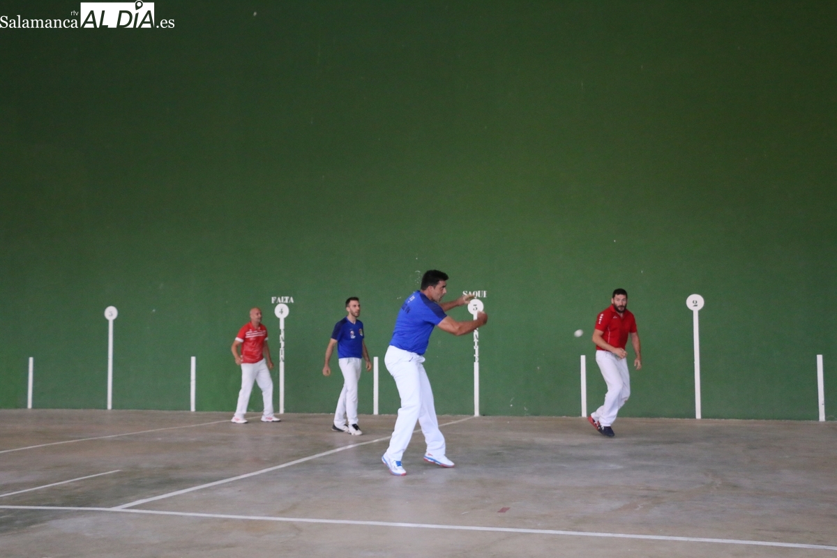 Emocionante tarde de pelota en Villaseco de los Reyes para continuar con las fiestas