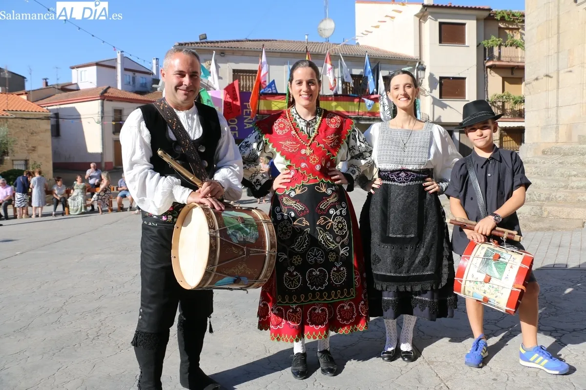 Mieza tiene garantizado el futuro de la fiesta de las Madrinas / CORRAL