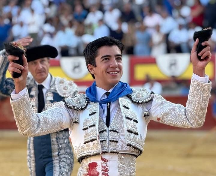 Triunfo de Marco Pérez en Ejea de los Caballeros