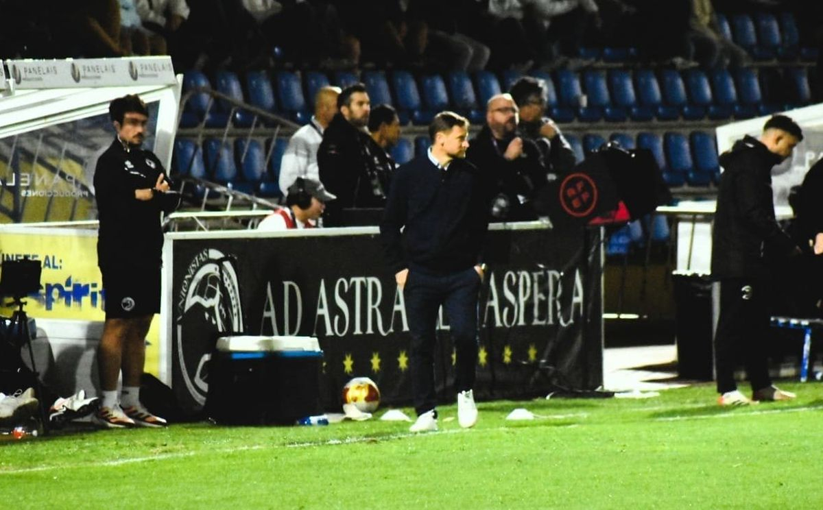 Mario Simón destaca que vienen dos partidos importantes en casa para Unionistas