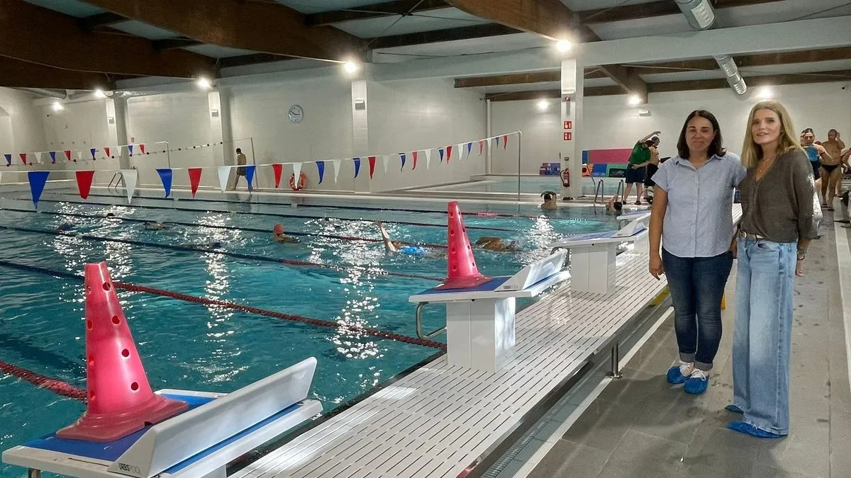 La concejala de Deportes, Almudena Parres, y el Club Acuático Salamanca presentan novedades sobre la piscina climatizada de La Alamedilla