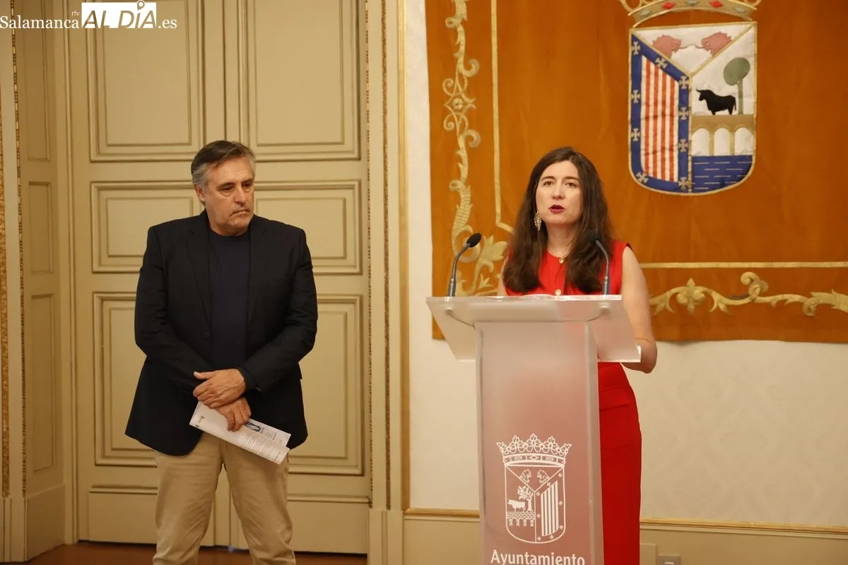 Presentación en el Ayuntamiento de Salamanca de la VIII Carrera contra la Violencia de Género. Foto de David Sañudo